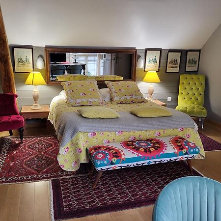 Bed and Breakfast Les Glycines Ури Экстерьер фото